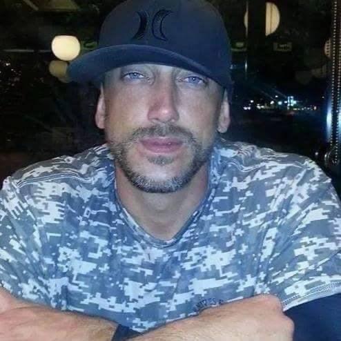 Memorial photo of Phillip Hunter