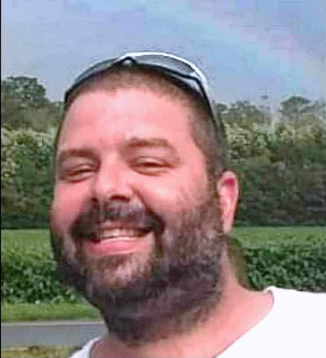 Memorial photo of Shawn Roberts