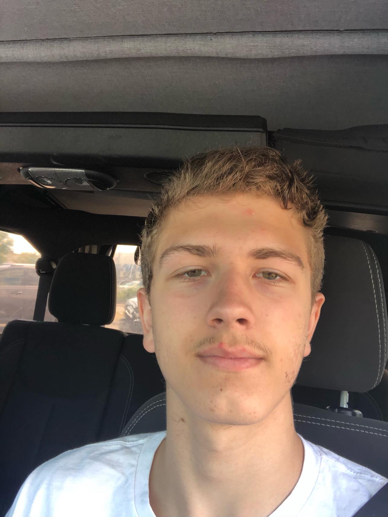 Memorial photo of William Maupin